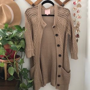 Romeo & Juliet Tan Sweater